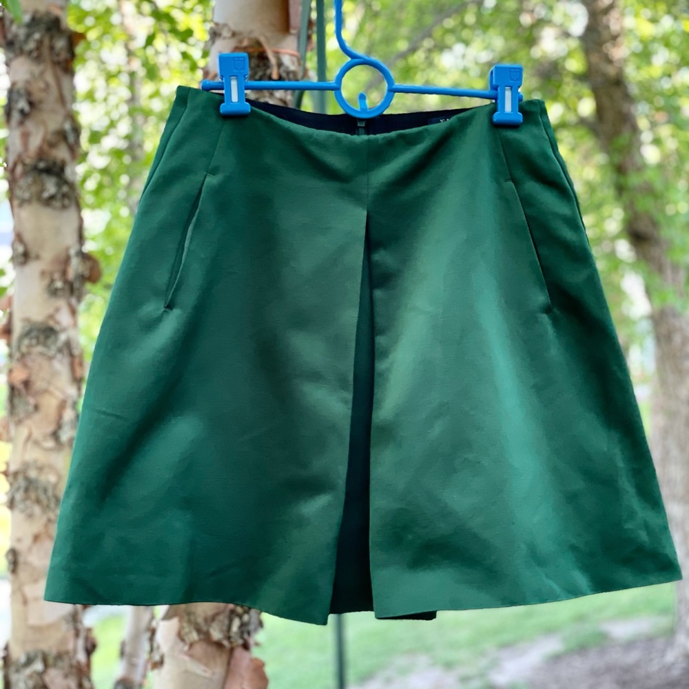 Women skirt